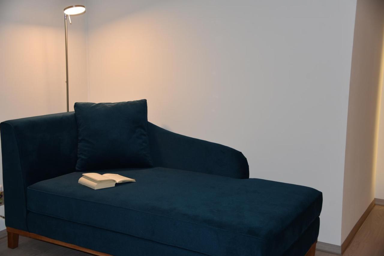 Appartement Antike & Modern Deluxe 2 Mit Terrasse à Leipheim Extérieur photo