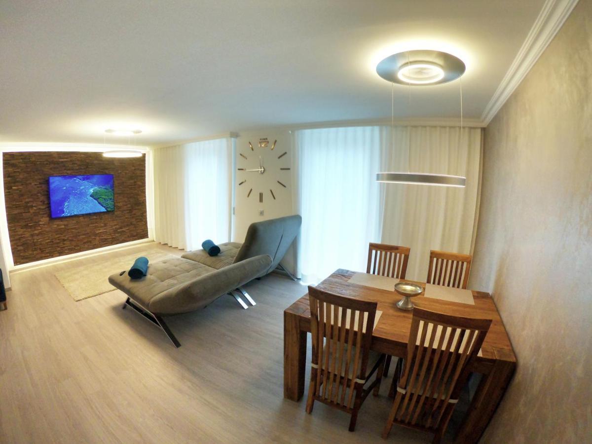 Appartement Antike & Modern Deluxe 2 Mit Terrasse à Leipheim Extérieur photo